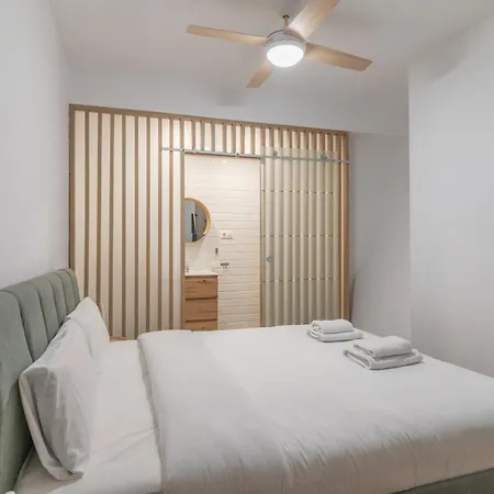 Apartamento Modern Duplex-2bedrooms 3baths-palacio *