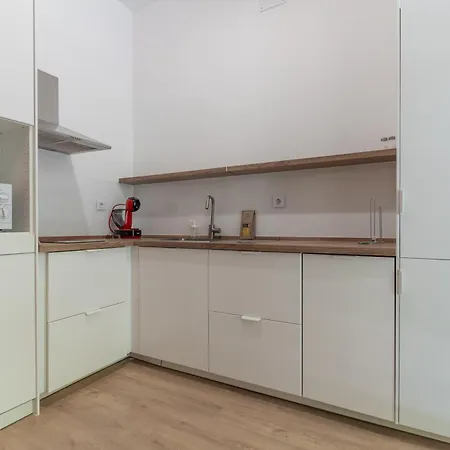 Modern Duplex-2bedrooms 3baths-palacio