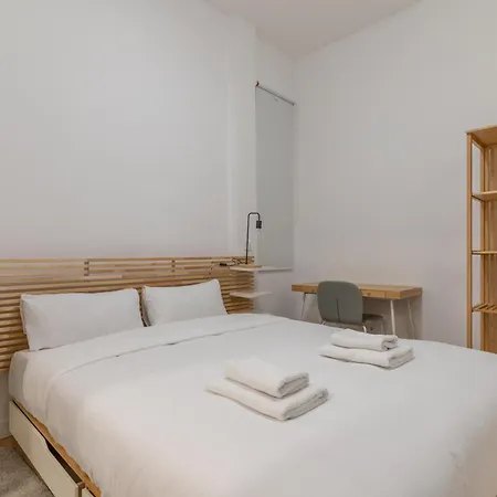 Apartamento Modern Duplex-2bedrooms 3baths-palacio Madrid