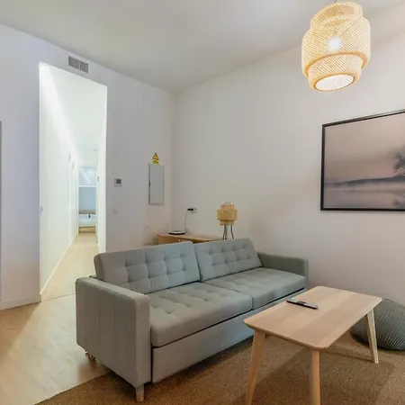 Apartamento Modern Duplex-2bedrooms 3baths-palacio Madrid