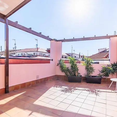 Mit House Madville En * Madrid