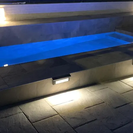 Acogedora Casa En Con Piscina Privada, Jacuzzy Y Garaje Villa *