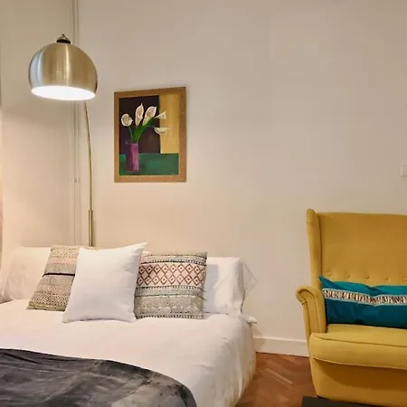 For Centrica Y Amplia Vivienda Temporal Mdc23 Madrid