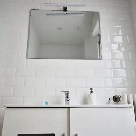 For Centrica Y Amplia Vivienda Temporal Mdc23 *