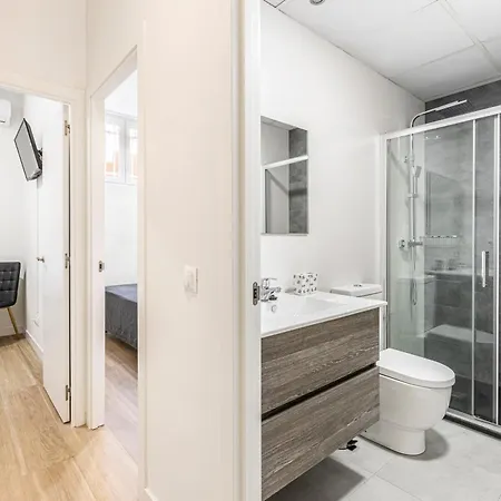 Apartment A 5 Minutos Del Centro De 4p Madrid