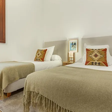 Cibeles Luxe In
