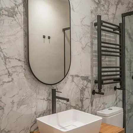 Malasana X Calle Barcelo 4br 4bh Madrid