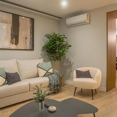 Apartment Malasana X Calle Barcelo 4br 4bh