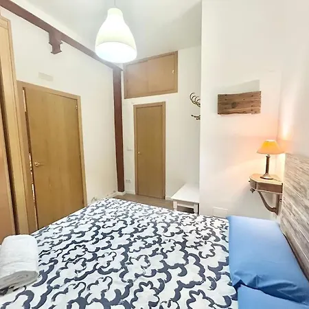 Centro Lavapies Meson D Paredes Apartment *