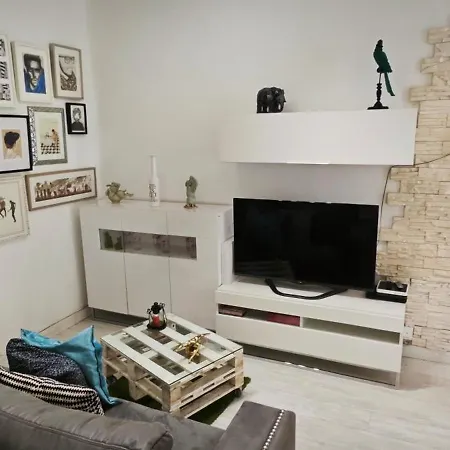 Apartment Luminoso De Diseno En Paseo Imperial Madrid