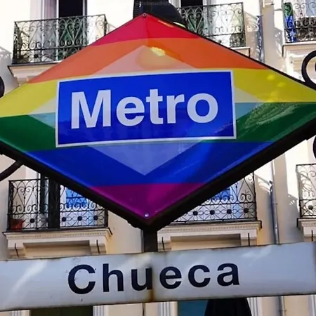 Chueca Fuencarral - 5 Bdrms 5 Baths 12 Pax Madrid