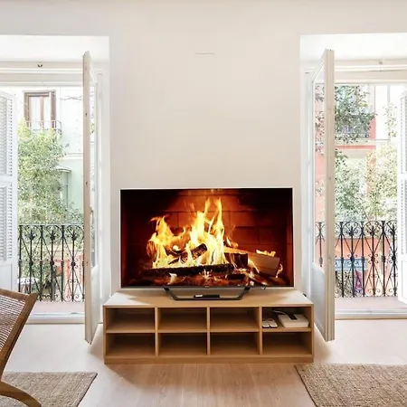 Apartment Chueca Fuencarral - 5 Bdrms 5 Baths 12 Pax Madrid