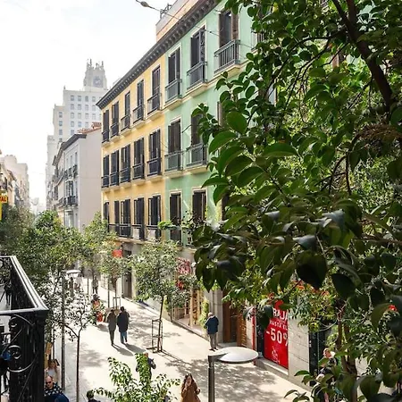 Apartment Chueca Fuencarral - 5 Bdrms 5 Baths 12 Pax Madrid