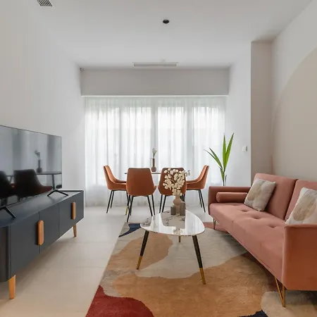 Canillas Apartment
