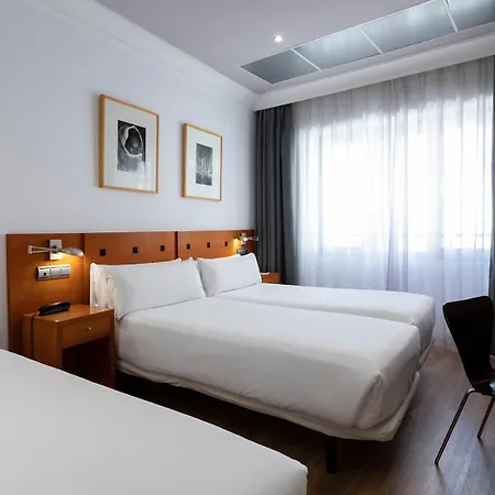 Petit Palace Cliper-gran Via