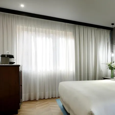 Hyatt Regency Hesperia