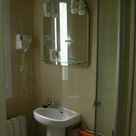 Goyal Pizarro Guest house