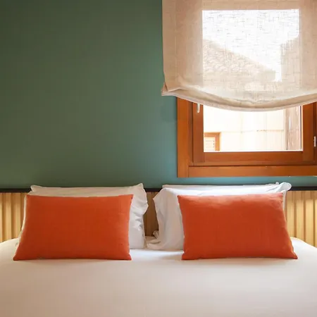 Apartment In Chamberi Madrid