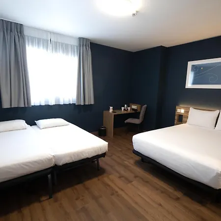 Travelodge Metropolitano Hotel