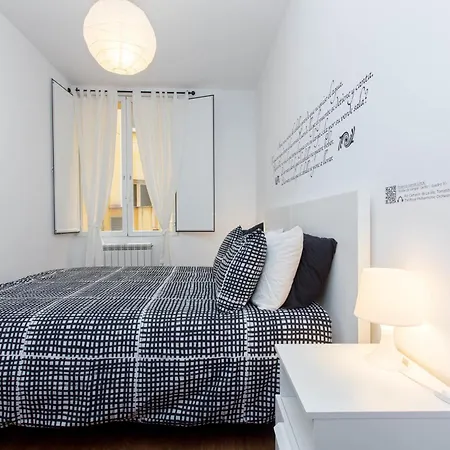 Bookinmadrid Com - Puerta Del Sol * Madrid