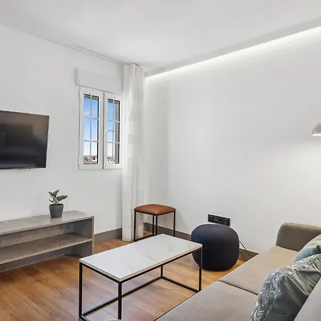 Sleep El Rastro By Apartamento