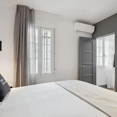 Sleep El Rastro By Apartamento