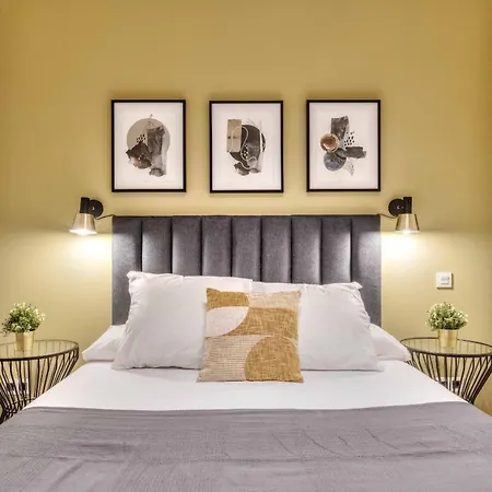 Mit House Madville En * Madrid