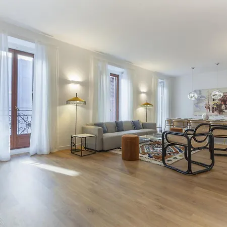 Cibeles Luxe In * Madrid