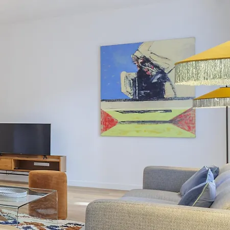 Cibeles Luxe In Apartment