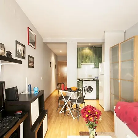 Eloisa Apartment *