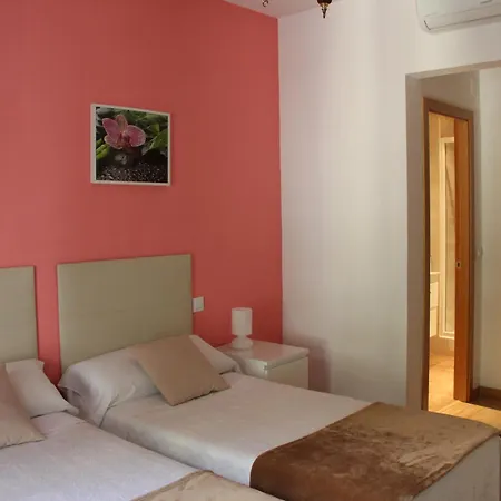 Гостевой дом Casa De Huespedes Galaica *