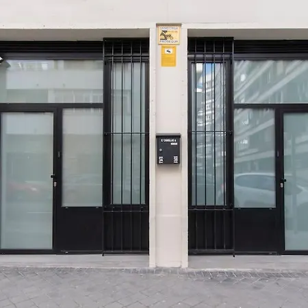 Apartment Urban Chic At Great Location In *