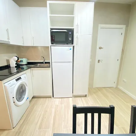 Estudios Gran Via Apartment *