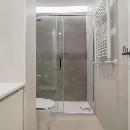 Modern Apartment-2bedrooms 2baths-bernabeu *
