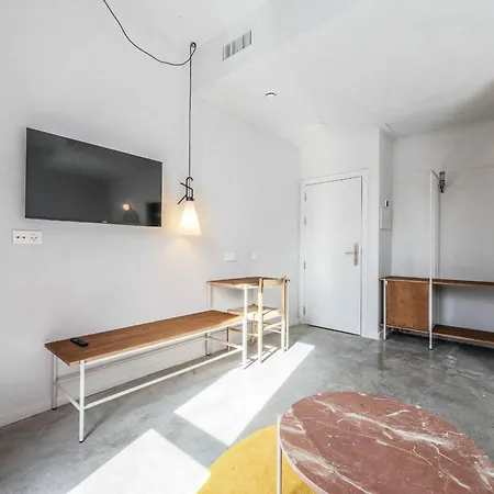Guest house Live Coworking - Self Service -