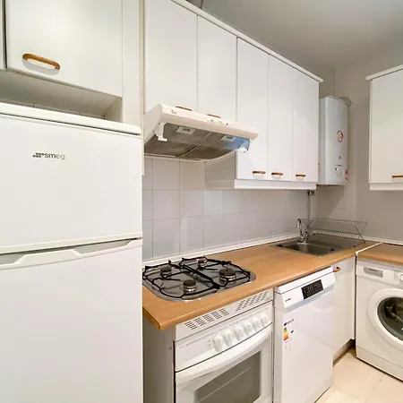 Montaber - La Paz Market Apartment