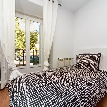 Apartment Bookinmadrid Com - Puerta Del Sol