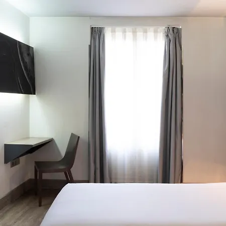 Petit Palace Plaza Espana 4* Madrid