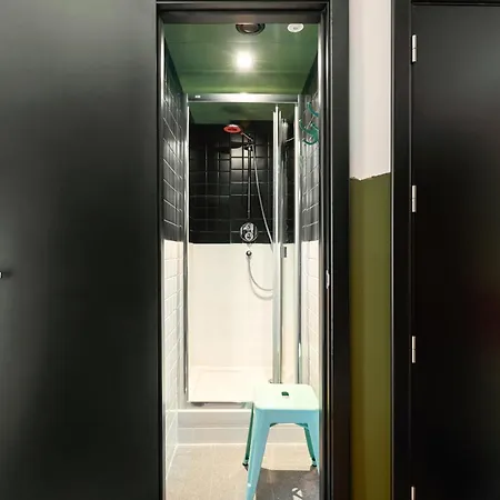 Generator Hostel *