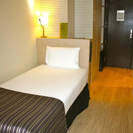 Exe Moncloa Hotel 4*