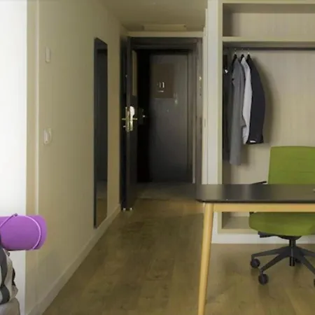 Hotel Artiem