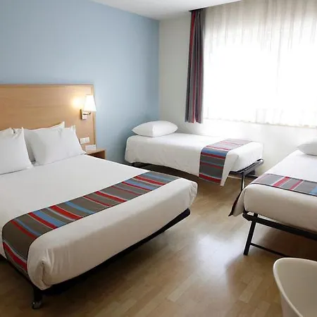 Travelodge Torrelaguna Hotel