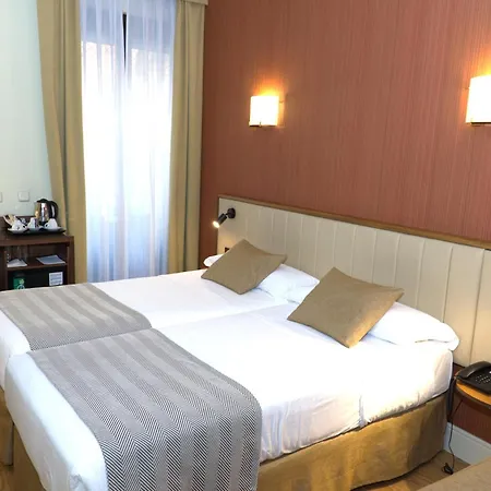 Condes Hotel 3*