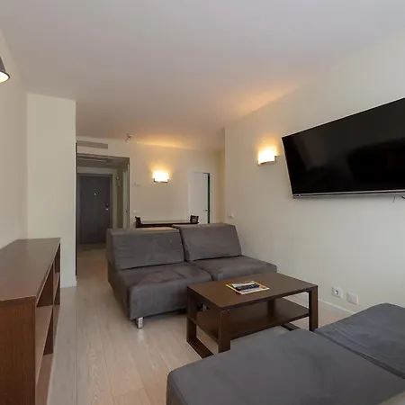 Lägenhetshotell Recoletos 3*