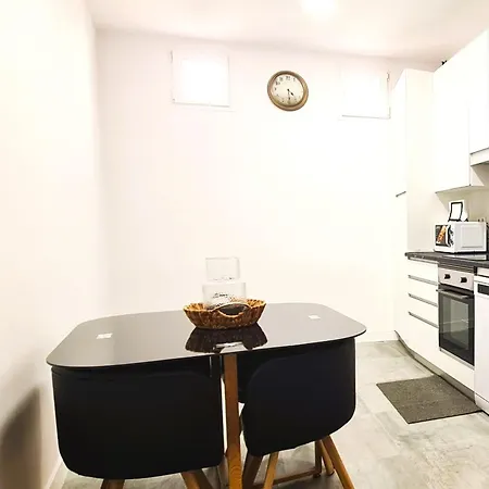 Malasana Ii Apartment *