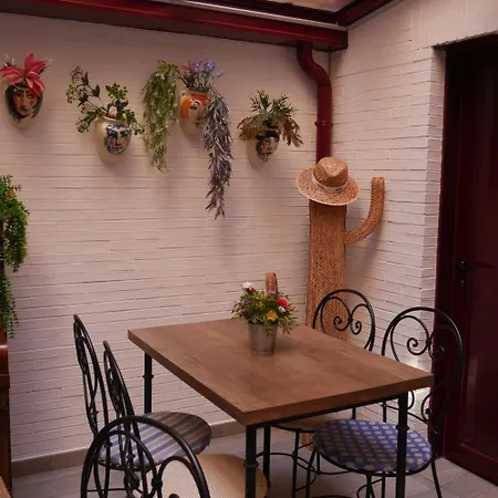 Guest house 4c Cuatro Caminos