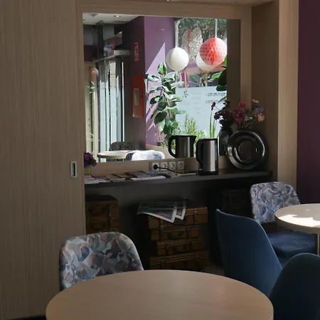 4c Cuatro Caminos Guest house 3*