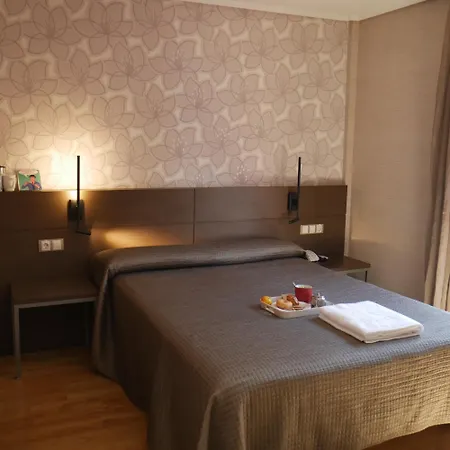 Guest house 4c Cuatro Caminos 3*