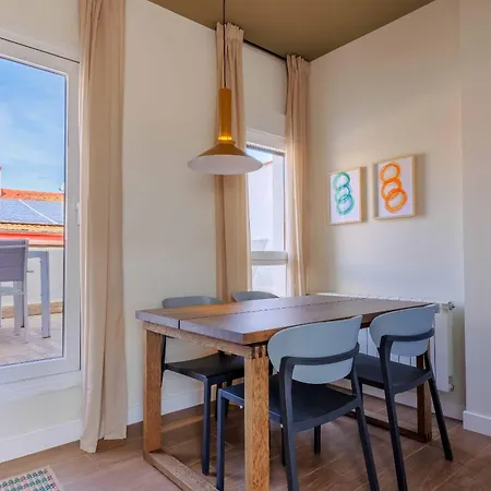 Nomad Latina En Apartment *