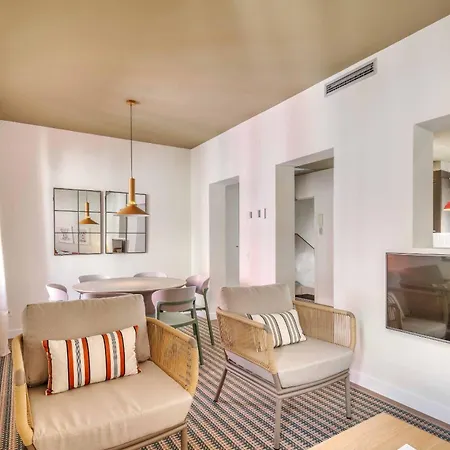 Apartment Nomad Latina En Madrid